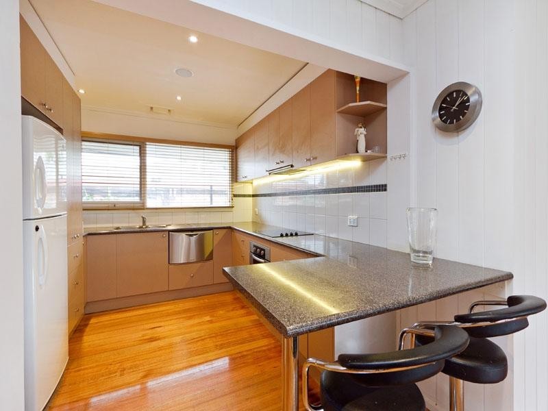 12 Emery Drive, Dingley Village VIC 3172