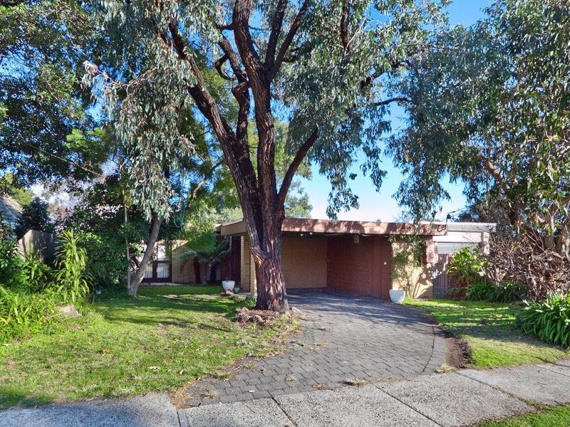 28 Shelford Grove, Dingley Village VIC 3172