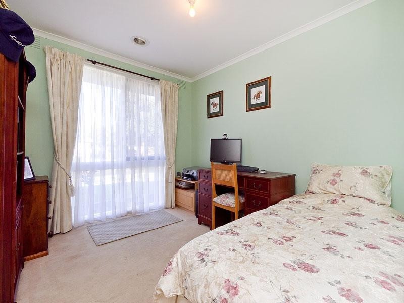 1 Bridgewater Drive, Dingley Village VIC 3172