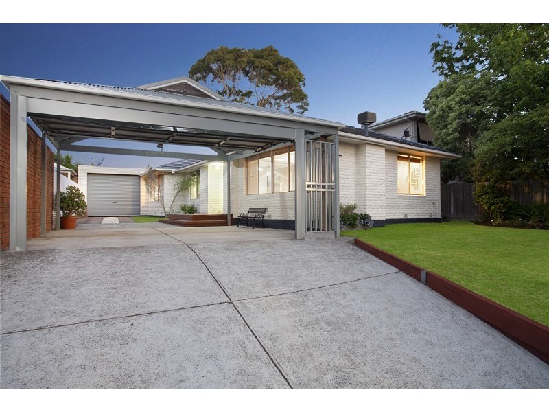 11 Sharrock Drive, Dingley Village VIC 3172