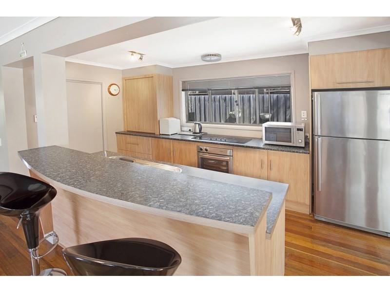 11 Sharrock Drive, Dingley Village VIC 3172