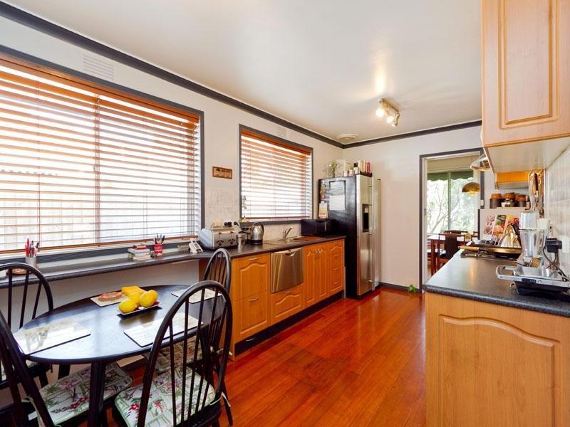 5 Sharrock Drive, Dingley Village VIC 3172