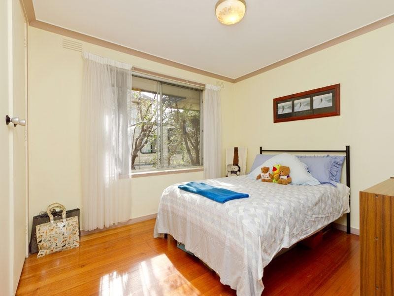 5 Sharrock Drive, Dingley Village VIC 3172