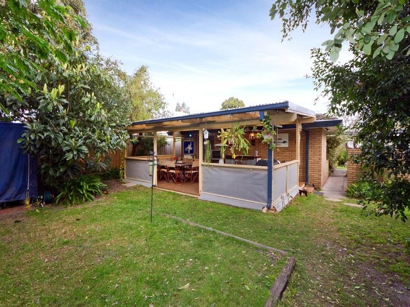 5 Sharrock Drive, Dingley Village VIC 3172