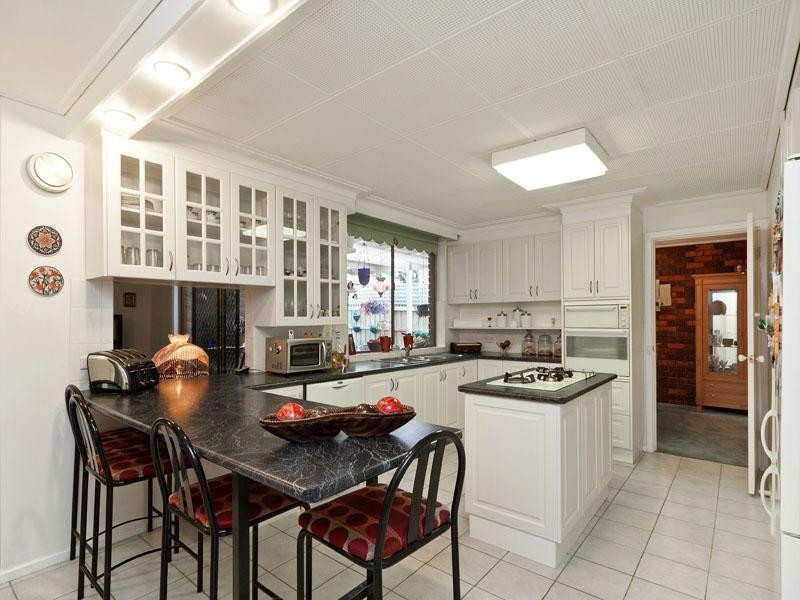 34 Marcus Road, Dingley Village VIC 3172