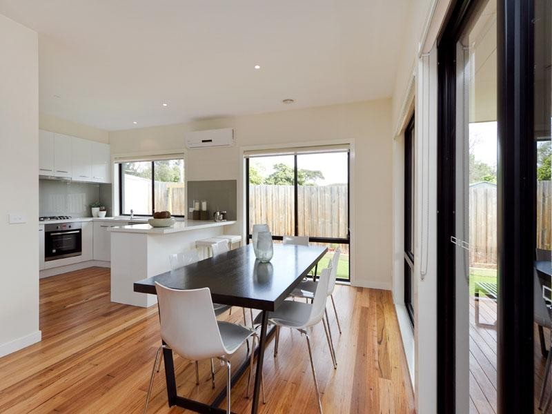 2/42 Kirkwood Avenue, Seaford VIC 3198