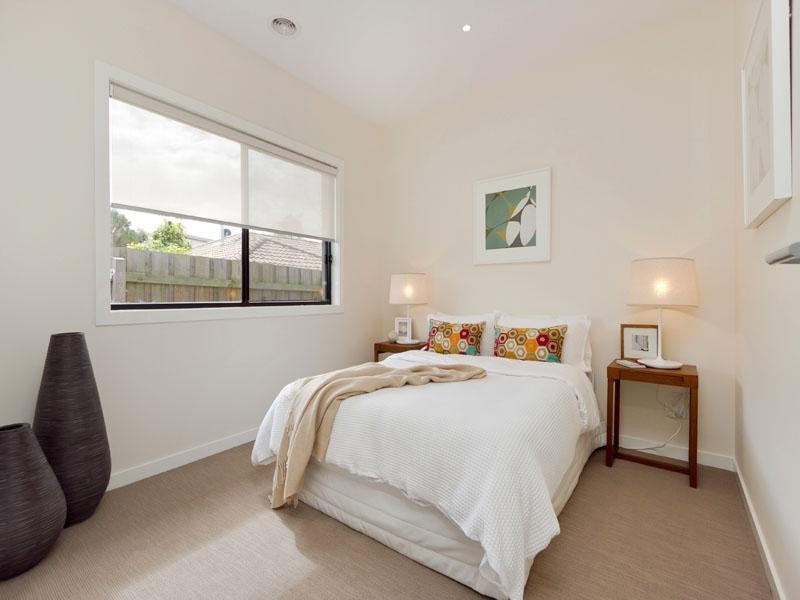 2/42 Kirkwood Avenue, Seaford VIC 3198