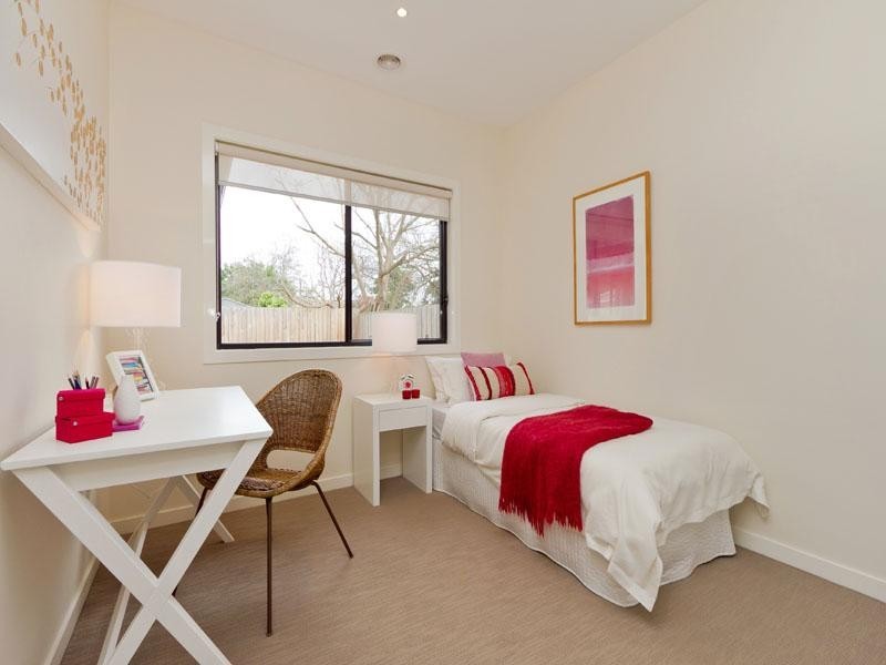 2/42 Kirkwood Avenue, Seaford VIC 3198