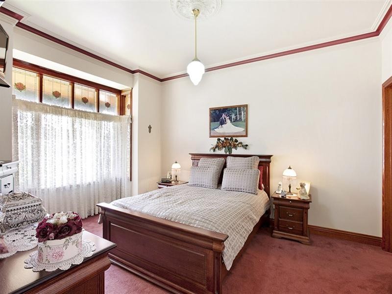 12 Evelyn Court, Dingley Village VIC 3172