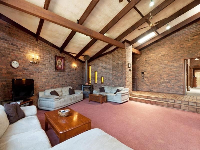 5 Snead Court, Dingley Village VIC 3172