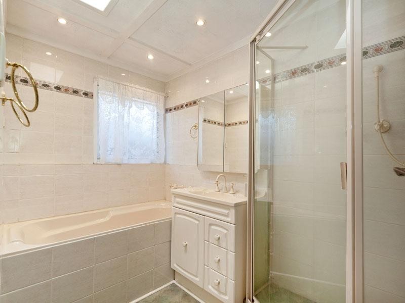 5 Snead Court, Dingley Village VIC 3172