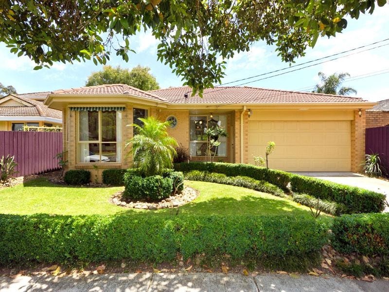 28 Village Drive, Dingley Village VIC 3172