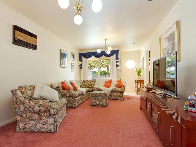 28 Village Drive, Dingley Village VIC 3172