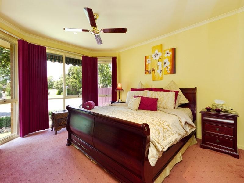 28 Village Drive, Dingley Village VIC 3172