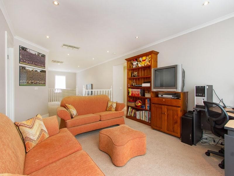 51 Wheatland Crescent, Dingley Village VIC 3172