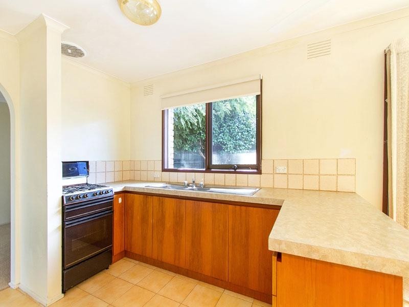 1/77 Centre Dandenong Road, Dingley Village VIC 3172