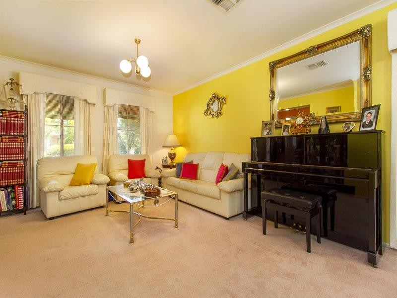 1 Higgins Close, Dingley Village VIC 3172