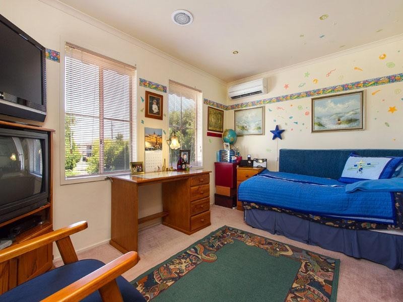 1 Higgins Close, Dingley Village VIC 3172