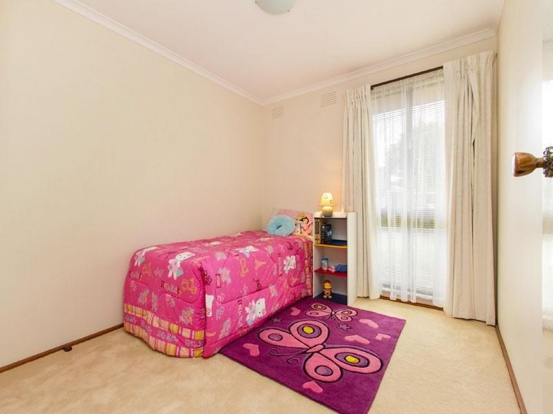 2 Twofold Close, Dingley Village VIC 3172