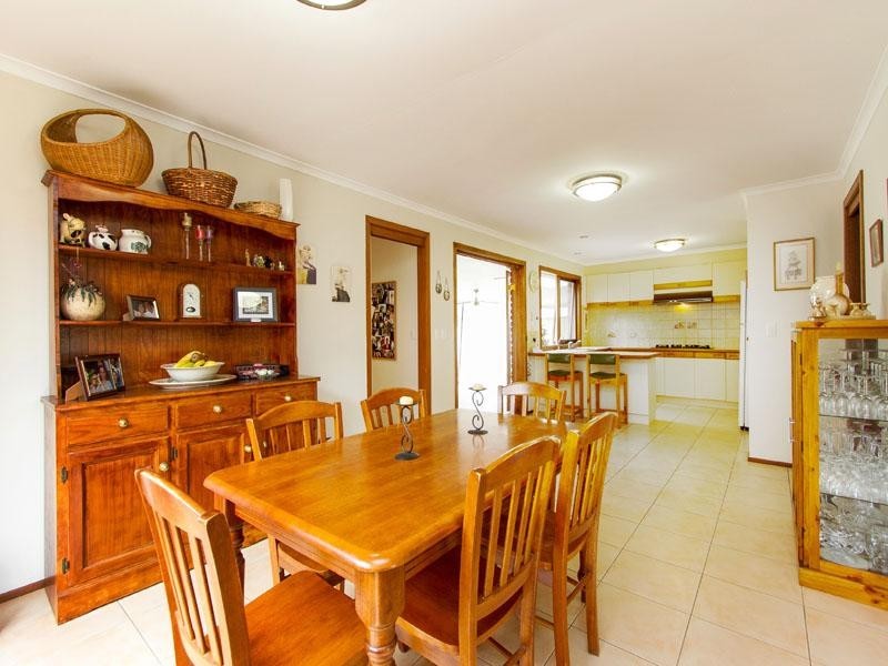 6 McClure Road, Dingley Village VIC 3172