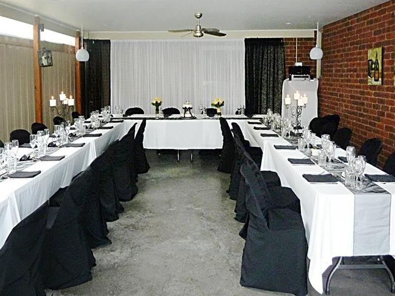 6 McClure Road, Dingley Village VIC 3172