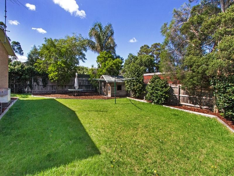 2 Anita Avenue, Dingley Village VIC 3172