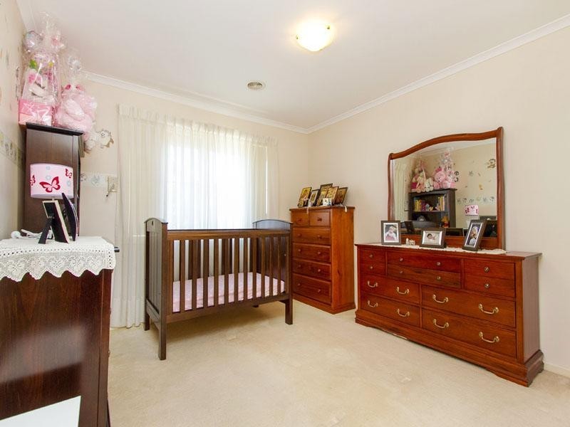 1 Howard Road, Dingley Village VIC 3172
