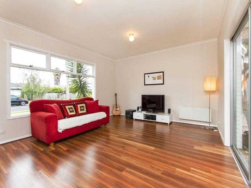 6 Harley Street, Dingley Village VIC 3172