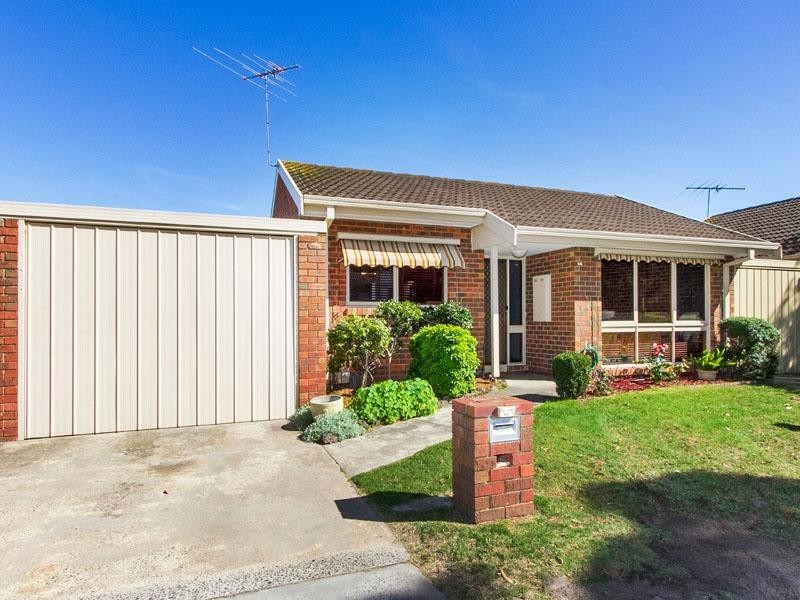 14 Ridder Court, Dingley Village VIC 3172