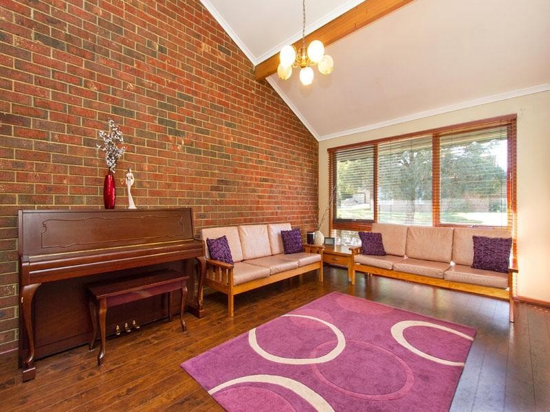 14 Ridder Court, Dingley Village VIC 3172