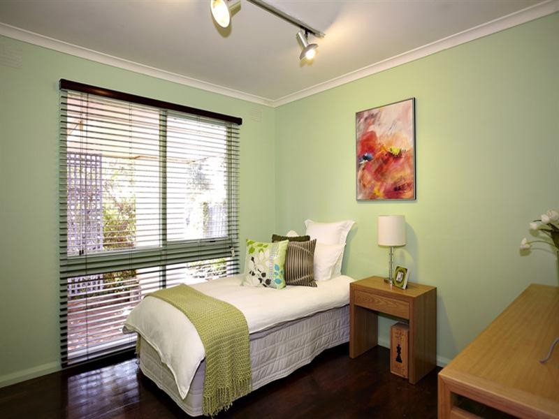 2 Cormorant Place, Dingley Village VIC 3172