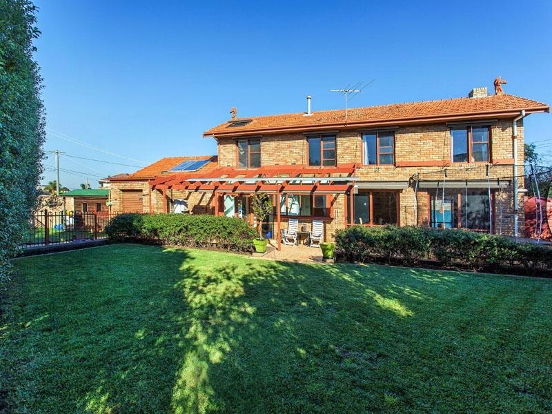 6 Gail Court, Dingley Village VIC 3172