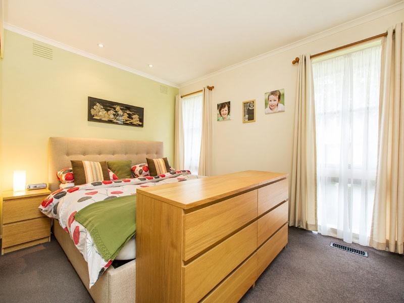 91 Village Drive, Dingley Village VIC 3172