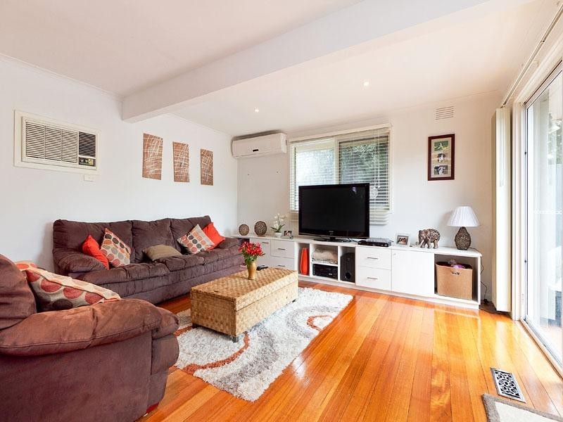 25 Timms Crescent, Dingley Village VIC 3172