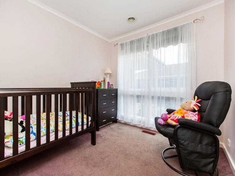 24 Toorak Drive, Dingley Village VIC 3172