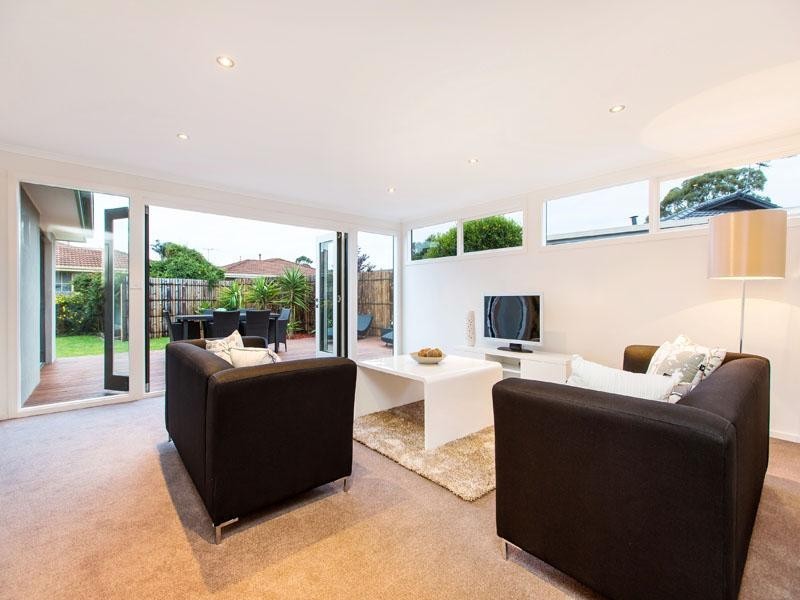 4 Golfwood Close, Dingley Village VIC 3172