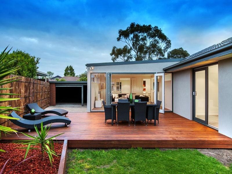 4 Golfwood Close, Dingley Village VIC 3172