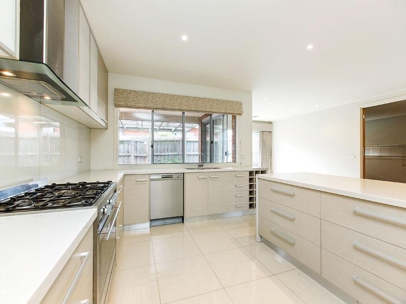 6 Kathrin Avenue, Dingley Village VIC 3172