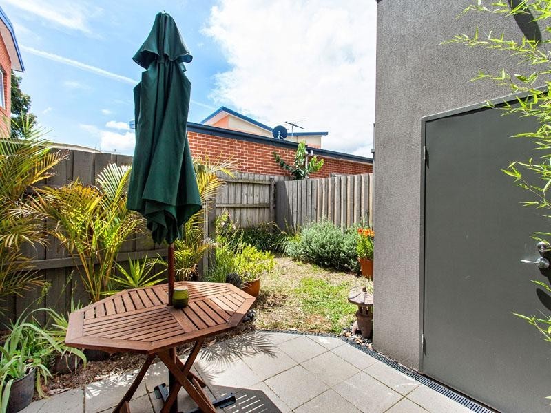 2/1017 Nepean Highway, Moorabbin VIC 3189