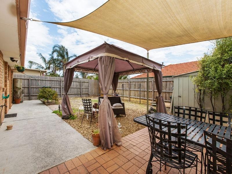 34 Lauren Close, Dingley Village VIC 3172