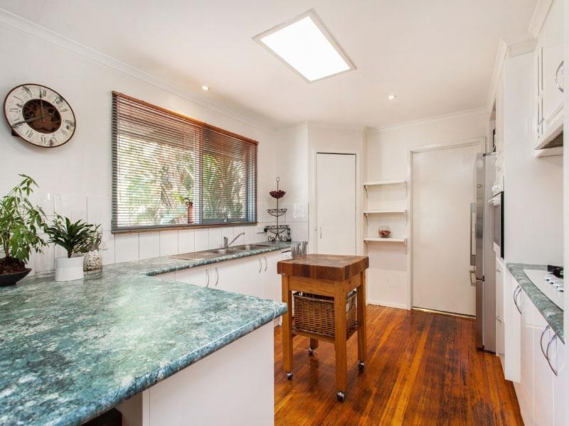 13 Glenway Drive, Dingley Village VIC 3172
