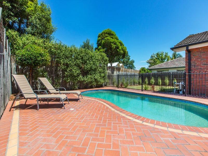 4 Florida Avenue, Dingley Village VIC 3172