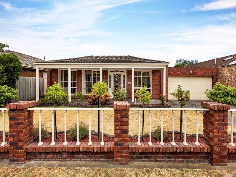 4 Kimber Court, Dingley Village VIC 3172