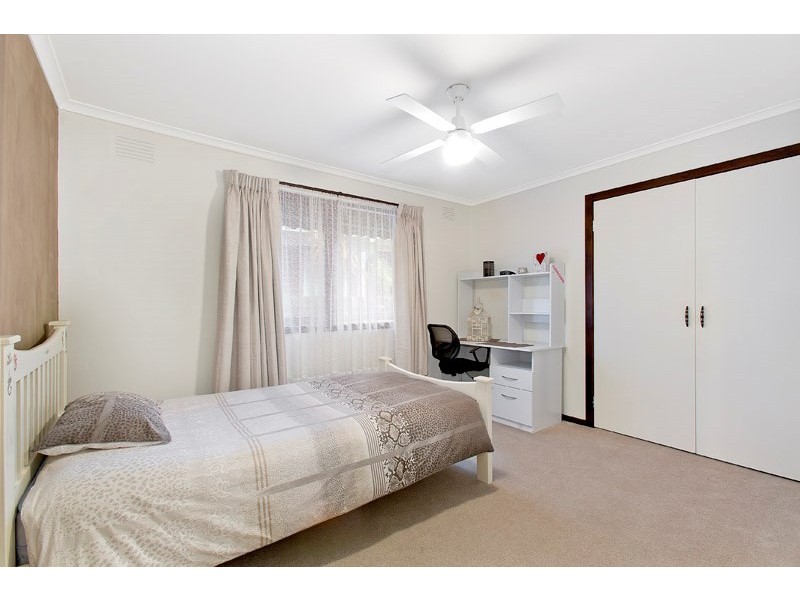 14 Golfwood Close, Dingley Village VIC 3172