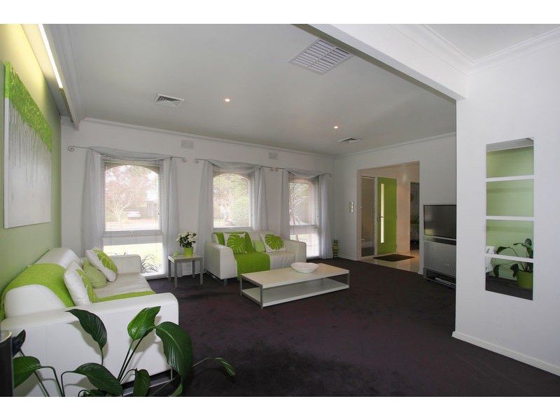 47 Rhoda Street, Dingley Village VIC 3172