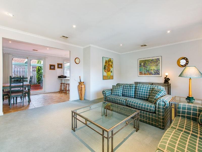 8 Rips Court, Dingley Village VIC 3172