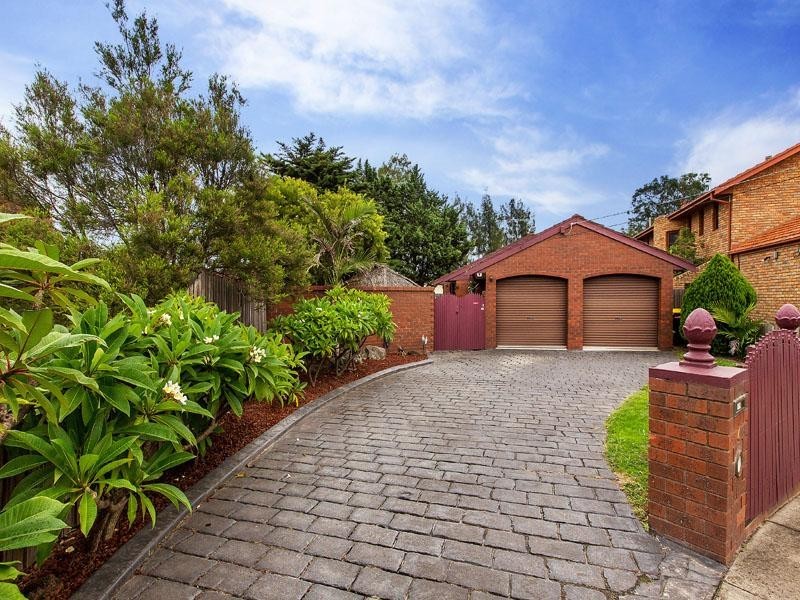 4 Gail Court, Dingley Village VIC 3172