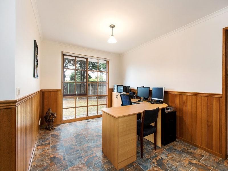 4 Gail Court, Dingley Village VIC 3172