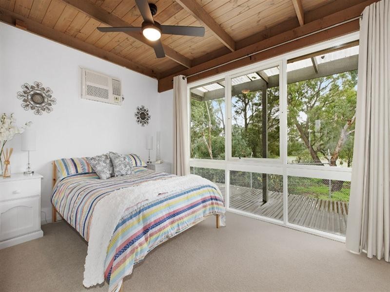 17 Wolbers Road, Dingley Village VIC 3172