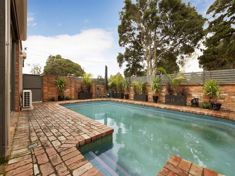 17 Wolbers Road, Dingley Village VIC 3172